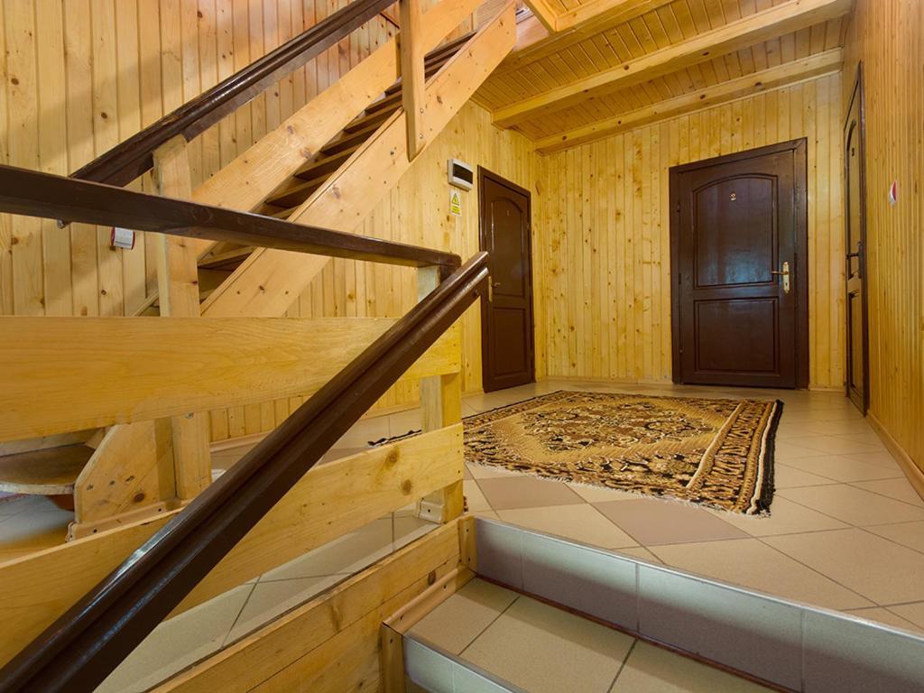 Hotel Pensiunea Bobu Izvoru Muntelui Zewnętrze zdjęcie