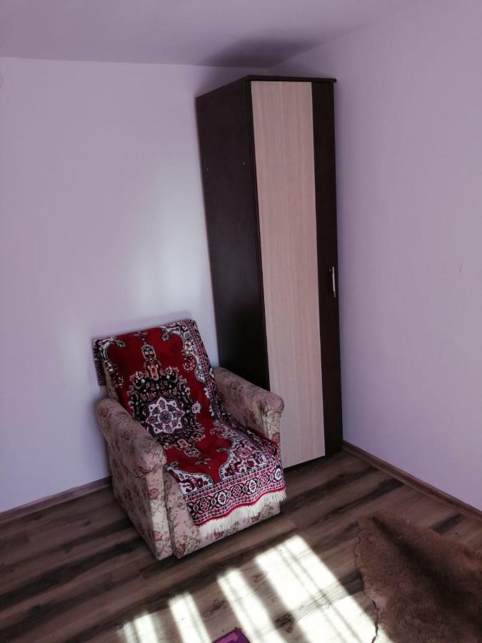 Hotel Pensiunea Bobu Izvoru Muntelui Zewnętrze zdjęcie