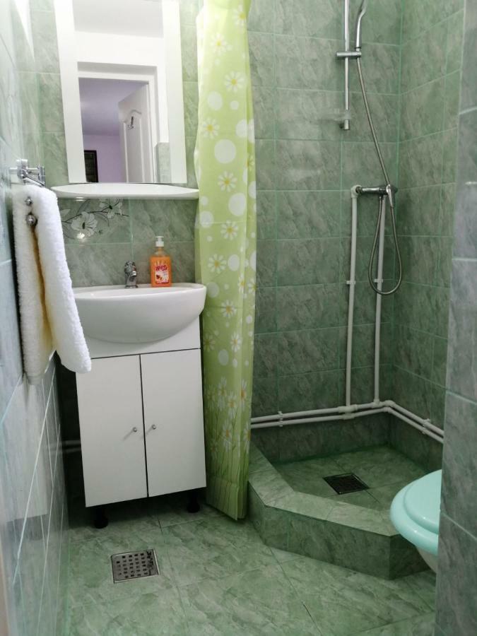 Hotel Pensiunea Bobu Izvoru Muntelui Zewnętrze zdjęcie