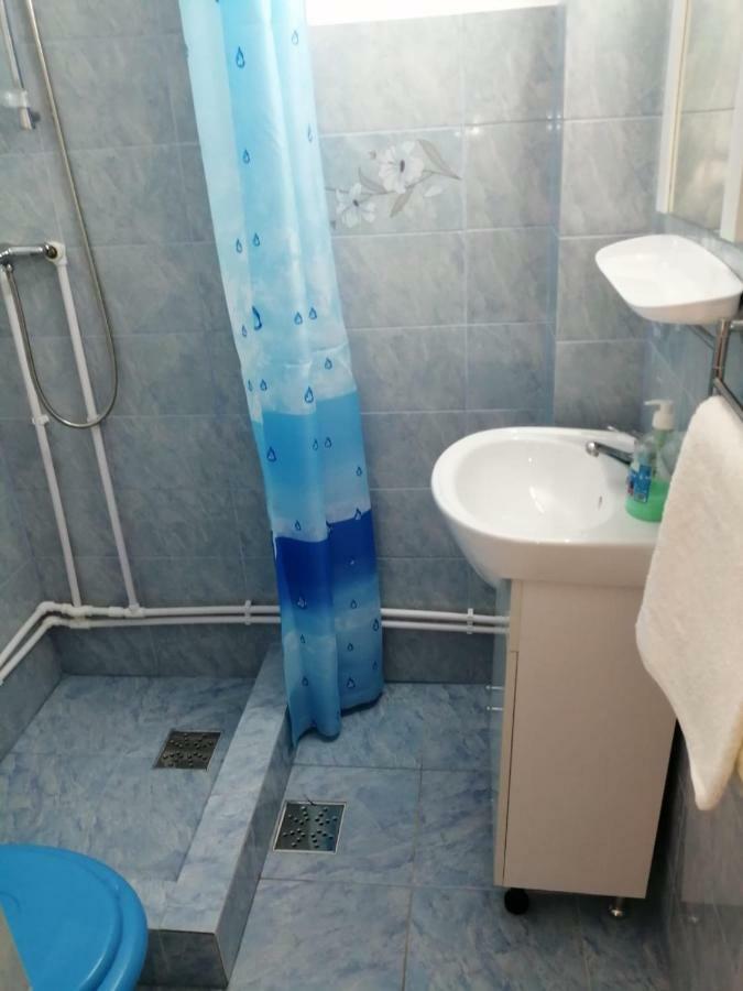 Hotel Pensiunea Bobu Izvoru Muntelui Zewnętrze zdjęcie